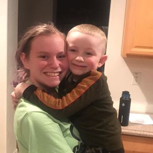 Meet your Posher, Lisa